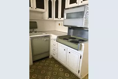 2855 Leonard #H606, Aventura, FL 33160 - Photo 5