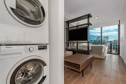 398 NE 5th #4512, Miami, FL 33132 - Photo 21