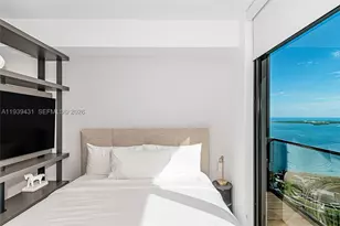 398 NE 5th, Miami, FL 33132 - Photo 5