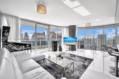 200 Biscayne Boulevard #4202, Miami, FL 33131 - Photo 5