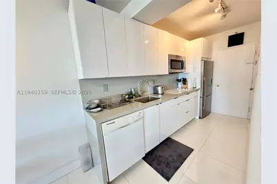 100 Lincoln #1230, Miami Beach, FL 33139 - Photo 9