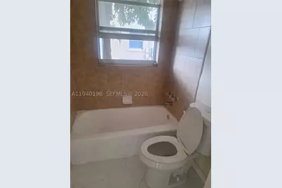 245 E Parkway, Other Fl City, FL 33904 - Photo 13
