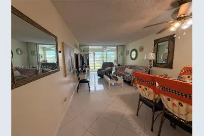 9041 Sunrise Lakes #207, Sunrise, FL 33322 - Photo 11