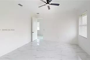 2045 Carver, Fort Myers, FL 33916 - Photo 9