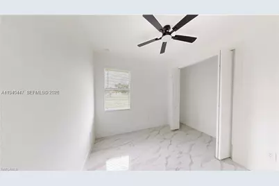 2045 Carver, Fort Myers, FL 33916 - Photo 17