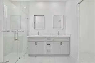 2045 Carver, Fort Myers, FL 33916 - Photo 11