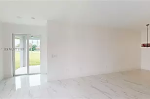 2045 Carver, Fort Myers, FL 33916 - Photo 21