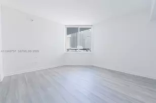 335 S Biscayne, Miami, FL 33131 - Photo 15