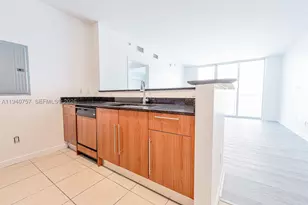 335 S Biscayne, Miami, FL 33131 - Photo 7