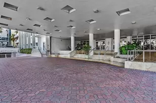5005 Collins, Miami Beach, FL 33140 - Photo 3