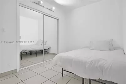 5005 Collins #824, Miami Beach, FL 33140 - Photo 13