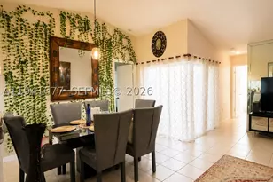 885 NE 213th, Miami, FL 33179 - Photo 13