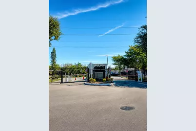 885 NE 213th #2, Miami, FL 33179 - Photo 5