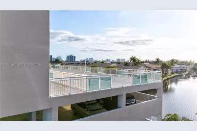 437 Golden Isles #4D, Hallandale Beach, FL 33009 - Photo 29