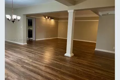 6105 Royal Poinciana, Tamarac, FL 33319 - Photo 9