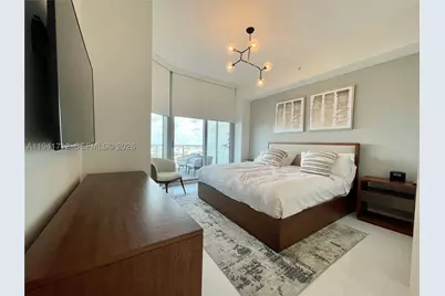 851 NE 1st #3606, Miami, FL 33132 - Photo 9
