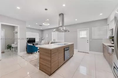 2227 Cody, Hollywood, FL 33020 - Photo 7