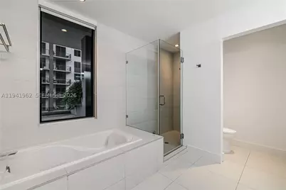 1010 SW 2nd #506, Miami, FL 33130 - Photo 17