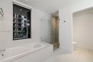1010 SW 2nd, Miami, FL 33130 - Photo 17