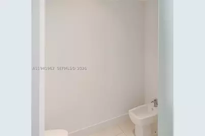 1010 SW 2nd #506, Miami, FL 33130 - Photo 19