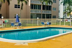 420 NE 12th, Hallandale Beach, FL 33009 - Photo 3
