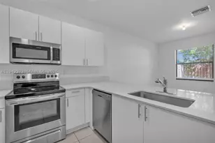 11869 SW 246th, Homestead, FL 33032 - Photo 13