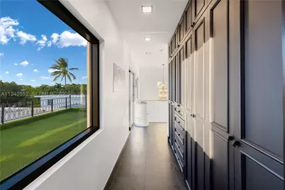 8005 Noremac, Miami Beach, FL 33141 - Photo 19