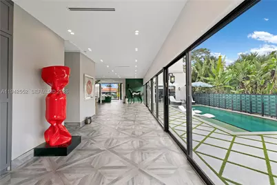 8005 Noremac, Miami Beach, FL 33141 - Photo 9