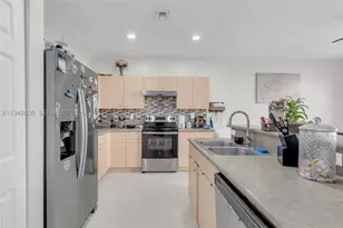 950 NE 42nd, Homestead, FL 33033 - Photo 9