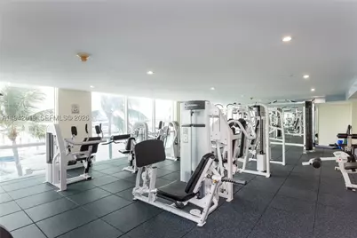 90 Alton #807, Miami Beach, FL 33139 - Photo 15