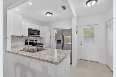 5000 NW 36th #410, Lauderdale Lakes, FL 33319 - Photo 13