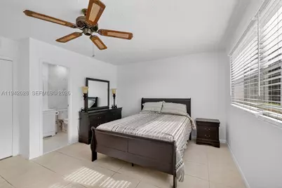 5000 NW 36th #410, Lauderdale Lakes, FL 33319 - Photo 15
