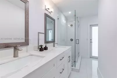 18555 SW 83rd, Cutler Bay, FL 33157 - Photo 25