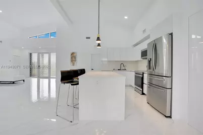 4009 W Jacaranda, Cape Coral, FL 33993 - Photo 21