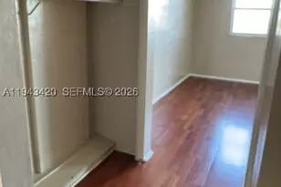 1075 NE Miami Gardens, Miami, FL 33179 - Photo 9