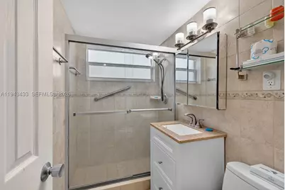 4520 El Mar #12, Lauderdale by the Sea, FL 33308 - Photo 15