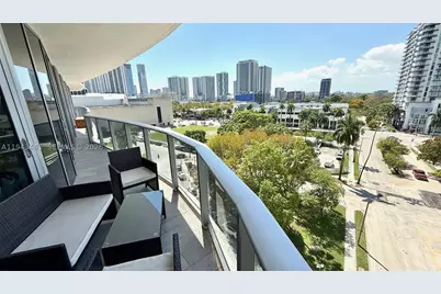 488 NE 18th #700, Miami, FL 33132 - Photo 13