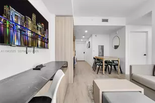 225 N Miami, Miami, FL 33128 - Photo 5