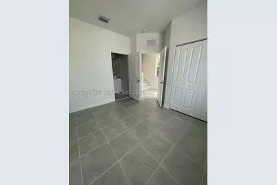 12075 NW 24th, Miami, FL 33167 - Photo 15