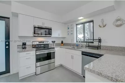 1700 SW 20th, Fort Lauderdale, FL 33315 - Photo 11