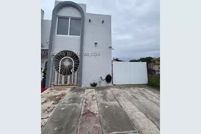 4211 W 10th, Hialeah, FL 33012 - Photo 1