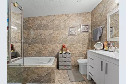 11415 SW 56th, Miami, FL 33165 - Photo 51