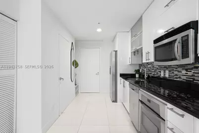 60 SW 13th #2812, Miami, FL 33130 - Photo 11