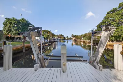 371 SE 3rd, Pompano Beach, FL 33060 - Photo 1