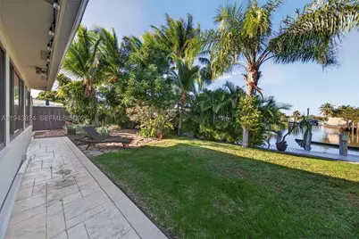 371 SE 3rd, Pompano Beach, FL 33060 - Photo 21