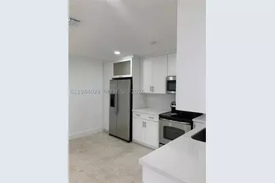 6740 Park #1, Hollywood, FL 33024 - Photo 13