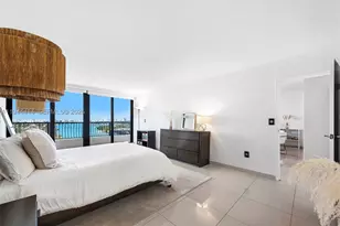 555 NE 15th, Miami, FL 33132 - Photo 13
