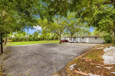 7761 SW 122nd, Miami, FL 33183 - Photo 11