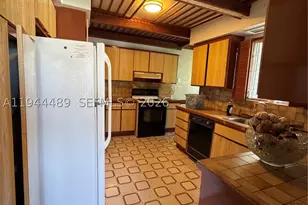 500 SW 39th, Miami, FL 33134 - Photo 5