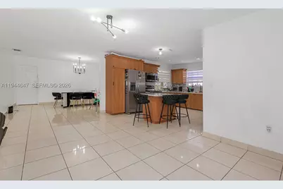 8950 Harding, Surfside, FL 33154 - Photo 5